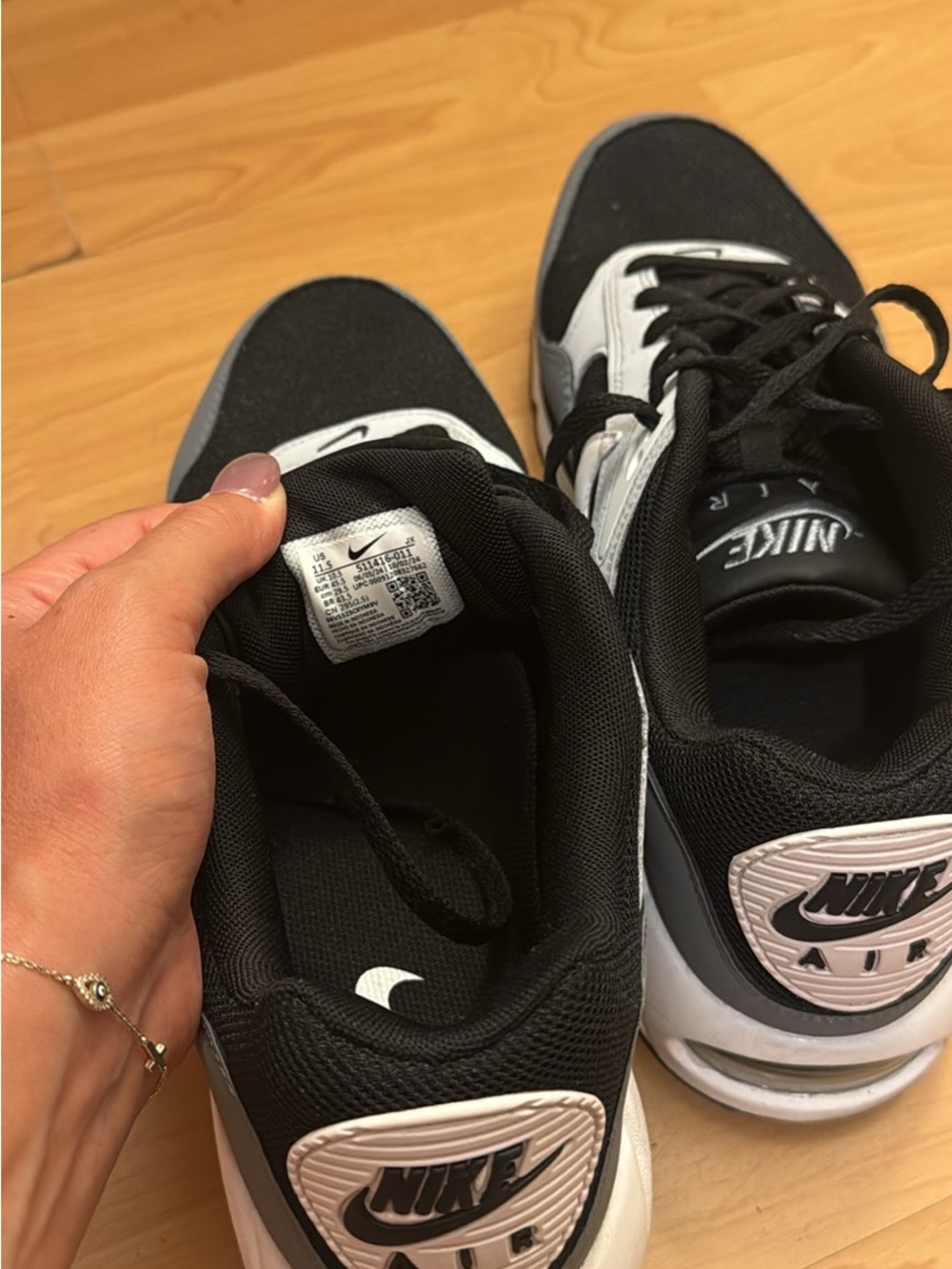 Nike Air Max Excee View 3